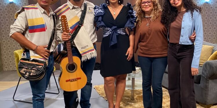 Los trovadores Andrés Cardona (Melcocha) y Diofar traen su música colombiana a Fiestas y Personalidades