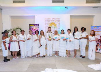 Con gran éxito concluye el VIII Congreso Internacional “Mujeres Levantando el Vuelo 2026”, reuniendo a mujeres de cinco países bajo el lema “Renacer para Volar”