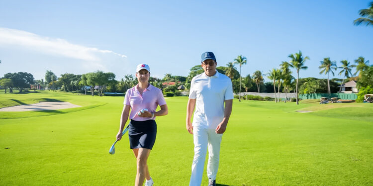 Lorena Ochoa juega por primera vez en campo de golf Diente de Perro, en Casa de Campo