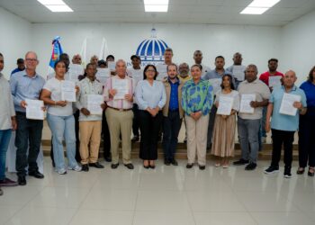 Más de RD$20 millones en bonos benefician 29 productores para riego y energía fotovoltaica