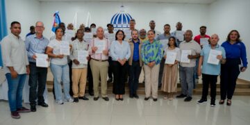 Más de RD$20 millones en bonos benefician 29 productores para riego y energía fotovoltaica