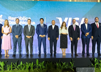 David Collado y Jorge Lemus presentan alianza entre turismo y Visa internacional