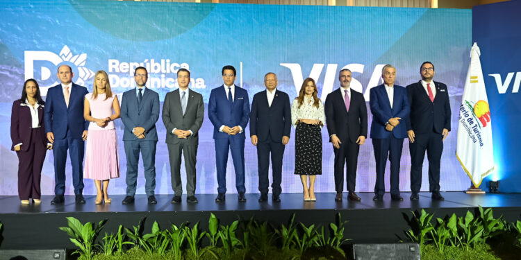 David Collado y Jorge Lemus presentan alianza entre turismo y Visa internacional